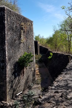 douves fort napoléon terre de haut