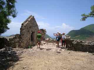 balade ilet cabrit, les saintes, forts, guadeloupe