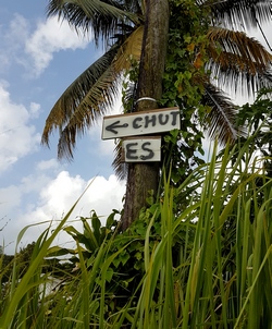 pancarte bras de fort guadeloupe