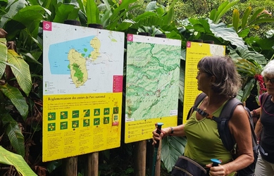 panneau maison de la foret guadeloupe