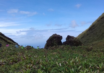 rocher fracture soufrière guadeloupe