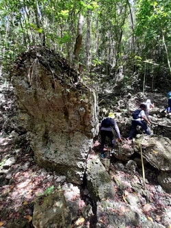 rochers coulée ouliée marie galante