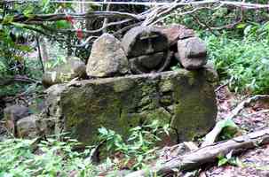 tombe, tour houelmont, sud basse terre, guadeloupe