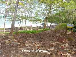 Plage du Trou à Meynal, Madame