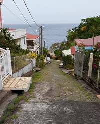 petite anse , rue pavée, terre de bas